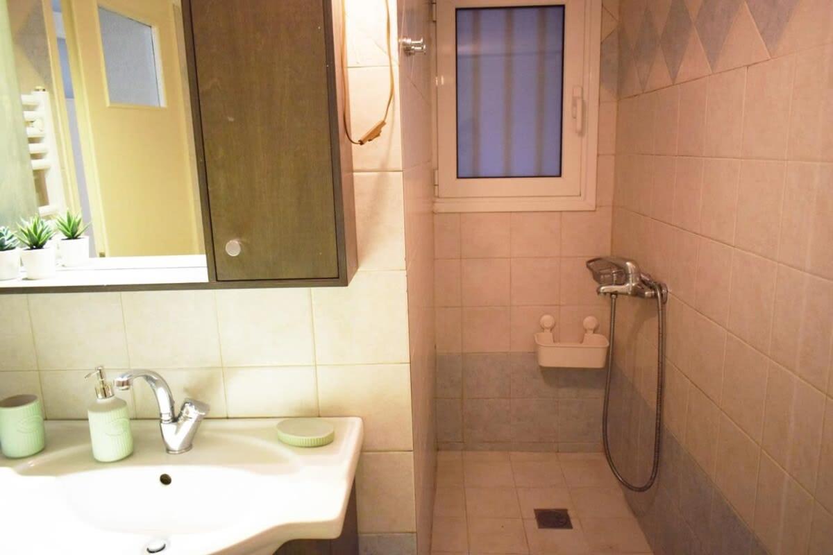 Stylish Apt In The Historic Heart Of The City 雅典 外观 照片