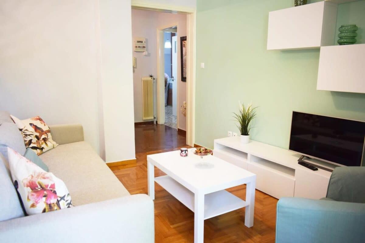 Stylish Apt In The Historic Heart Of The City 雅典 外观 照片